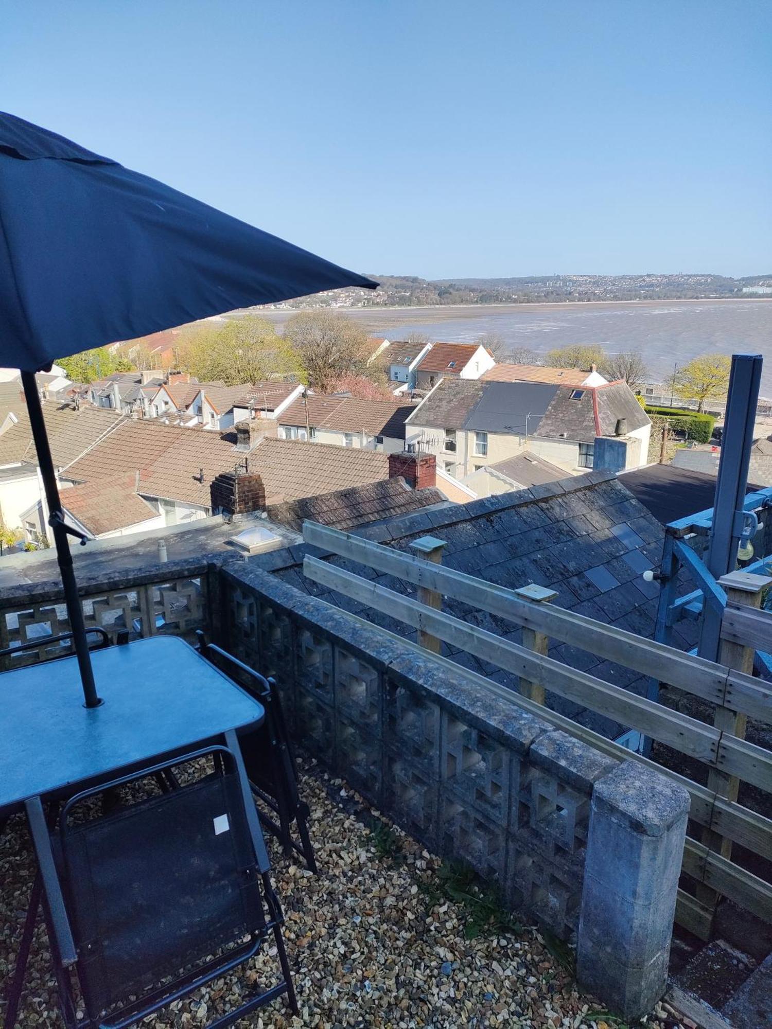 Fishermen'S Cottage With Log Burner, 2 Bathrooms & Sea Views From Garden Terraces The Mumbles Exterior photo